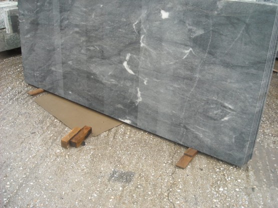 CIPOLLINO GREY BLACK SAW SLABS 003